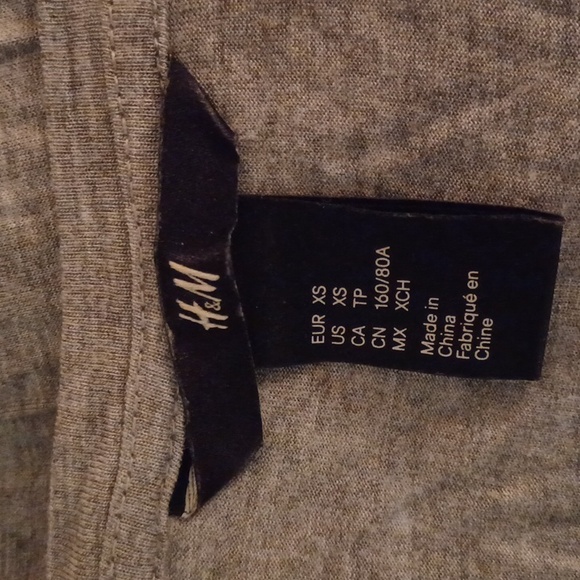 H&M Bejeweled Gray Heathered Tee- Sz. XS - Picture 2 of 12